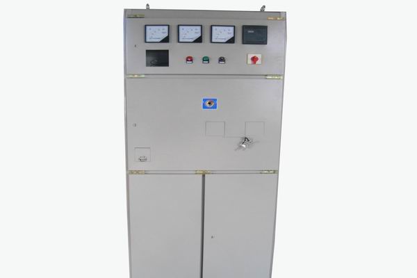 石楼控制柜-使用3683控制柜前进行这些检查